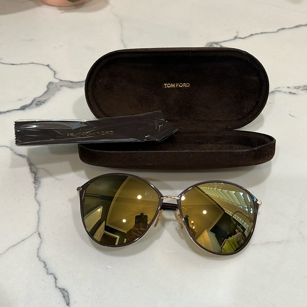Tom Ford Penelope Cat Eye sunglasses 🕶️